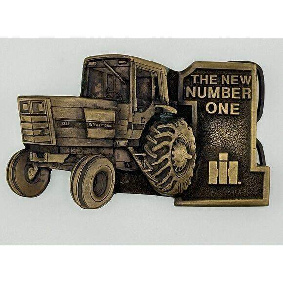 International Harvester Spec-Cast Brass Belt Buckle IH 5288 Tractor Farm Ag - Picture 3 of 6